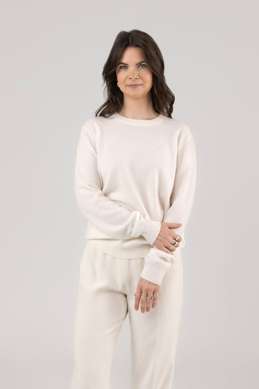 Roundneck Pullover : Ivory