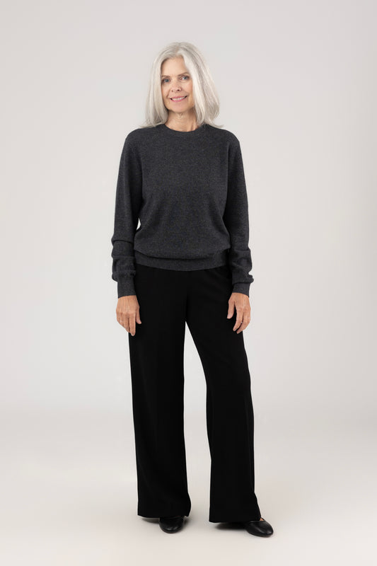 Roundneck Pullover : Charcoal