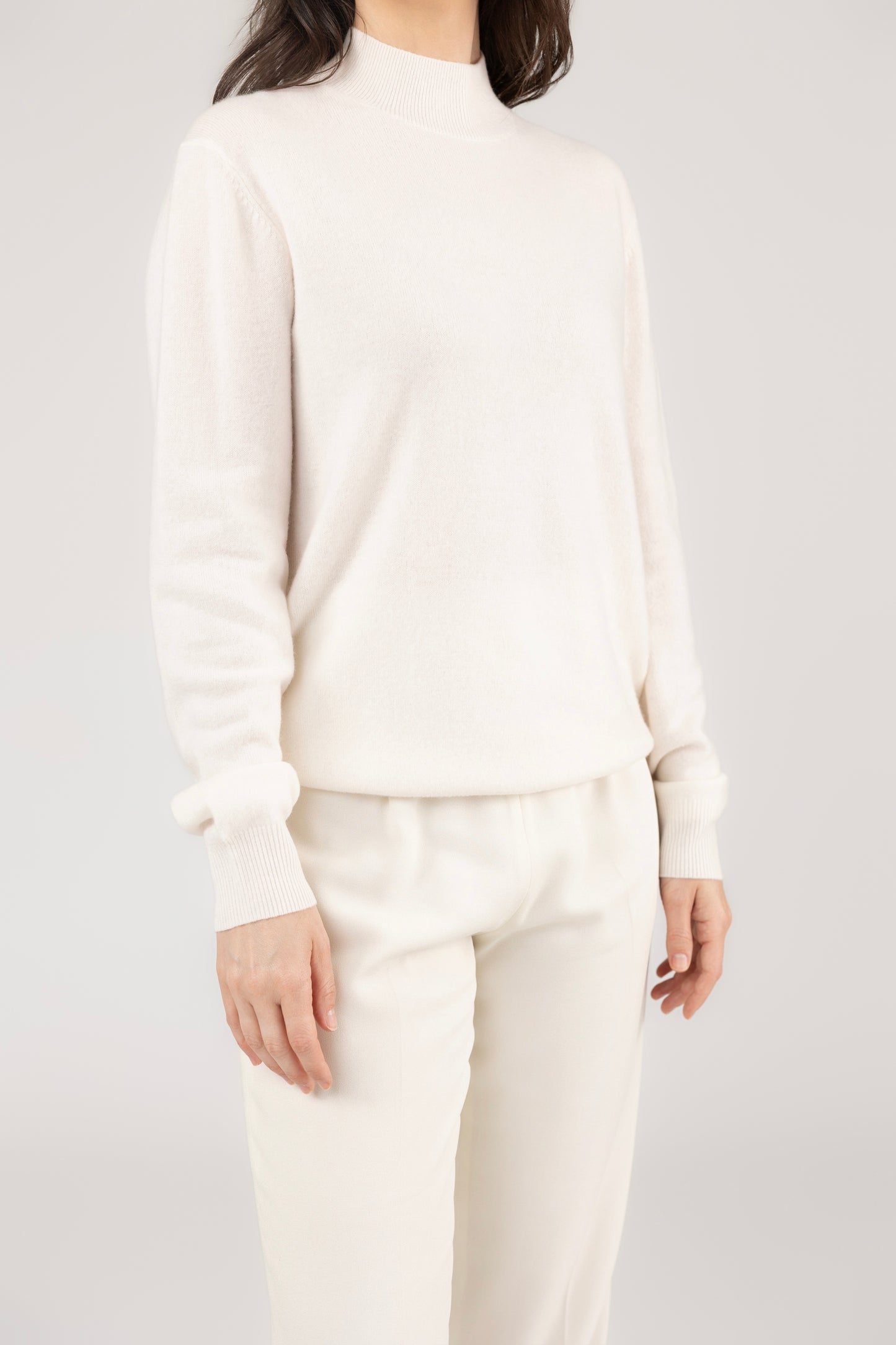 Mock neck Pullover : Ivory