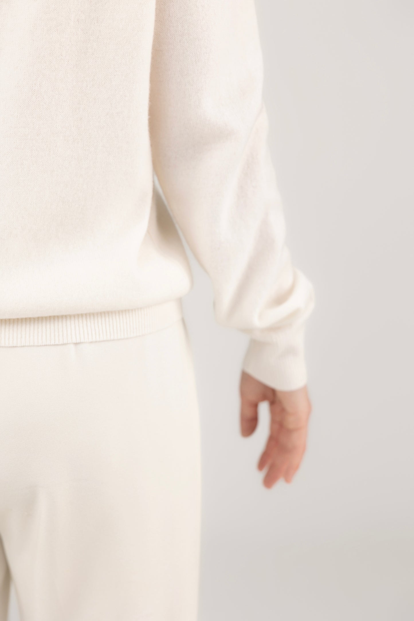Mock neck Pullover : Ivory