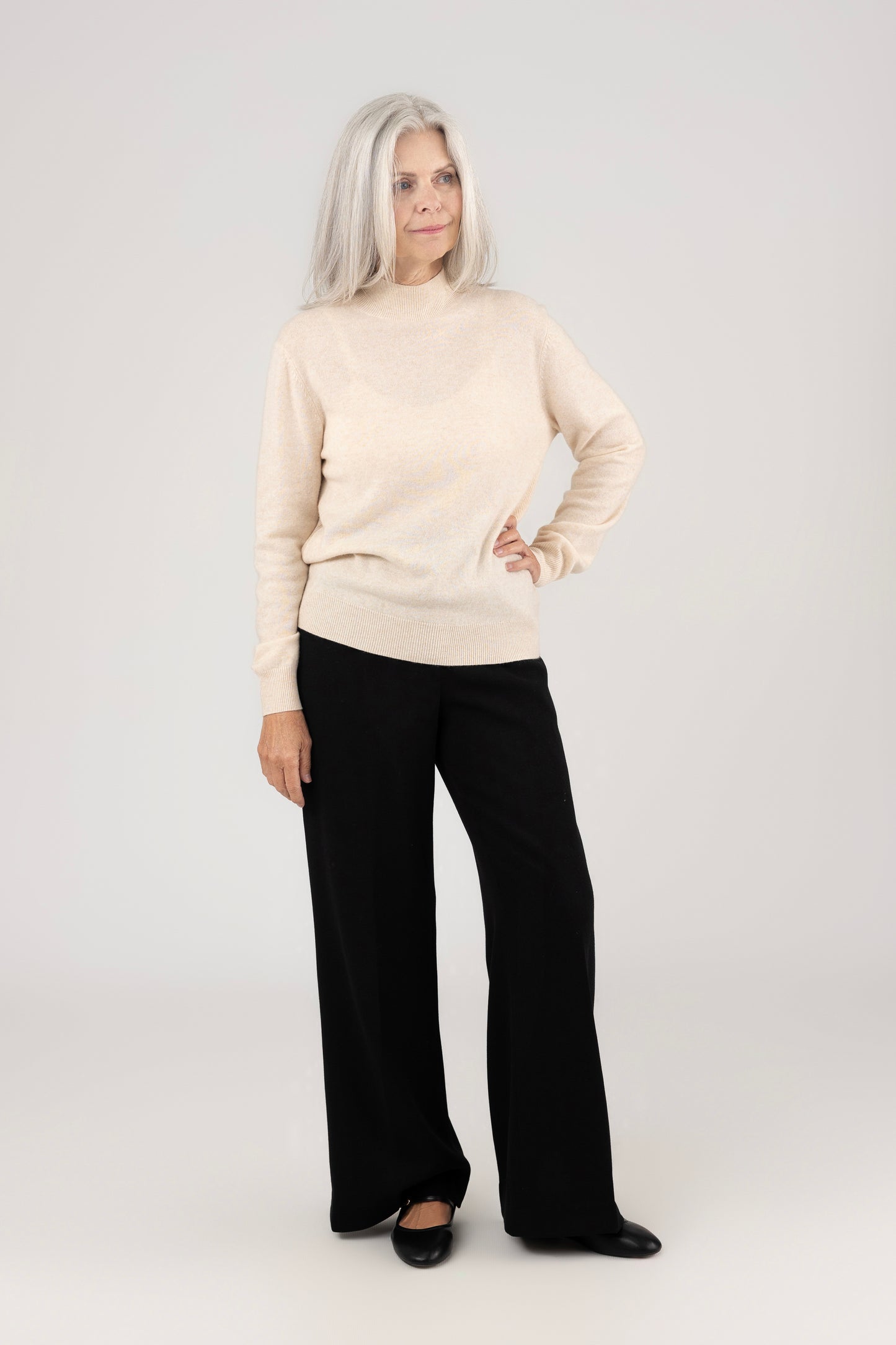 Mock Neck Pullover : Oatmeal