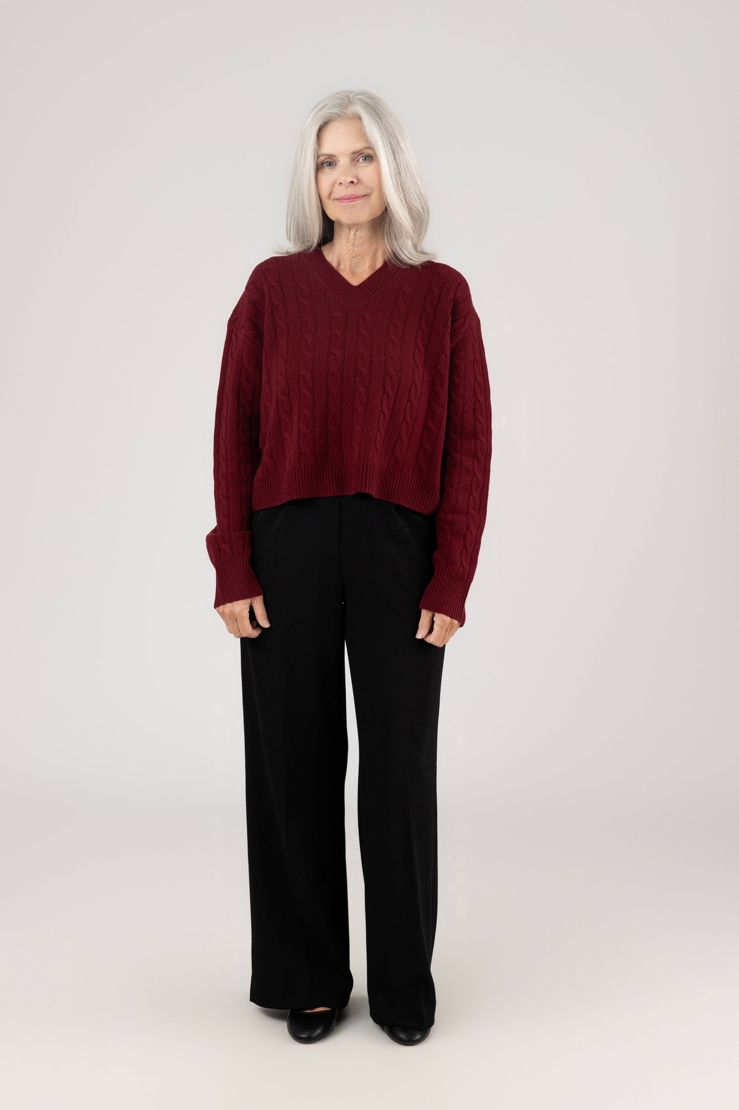 V Neck Cable Pullover : Red Wine