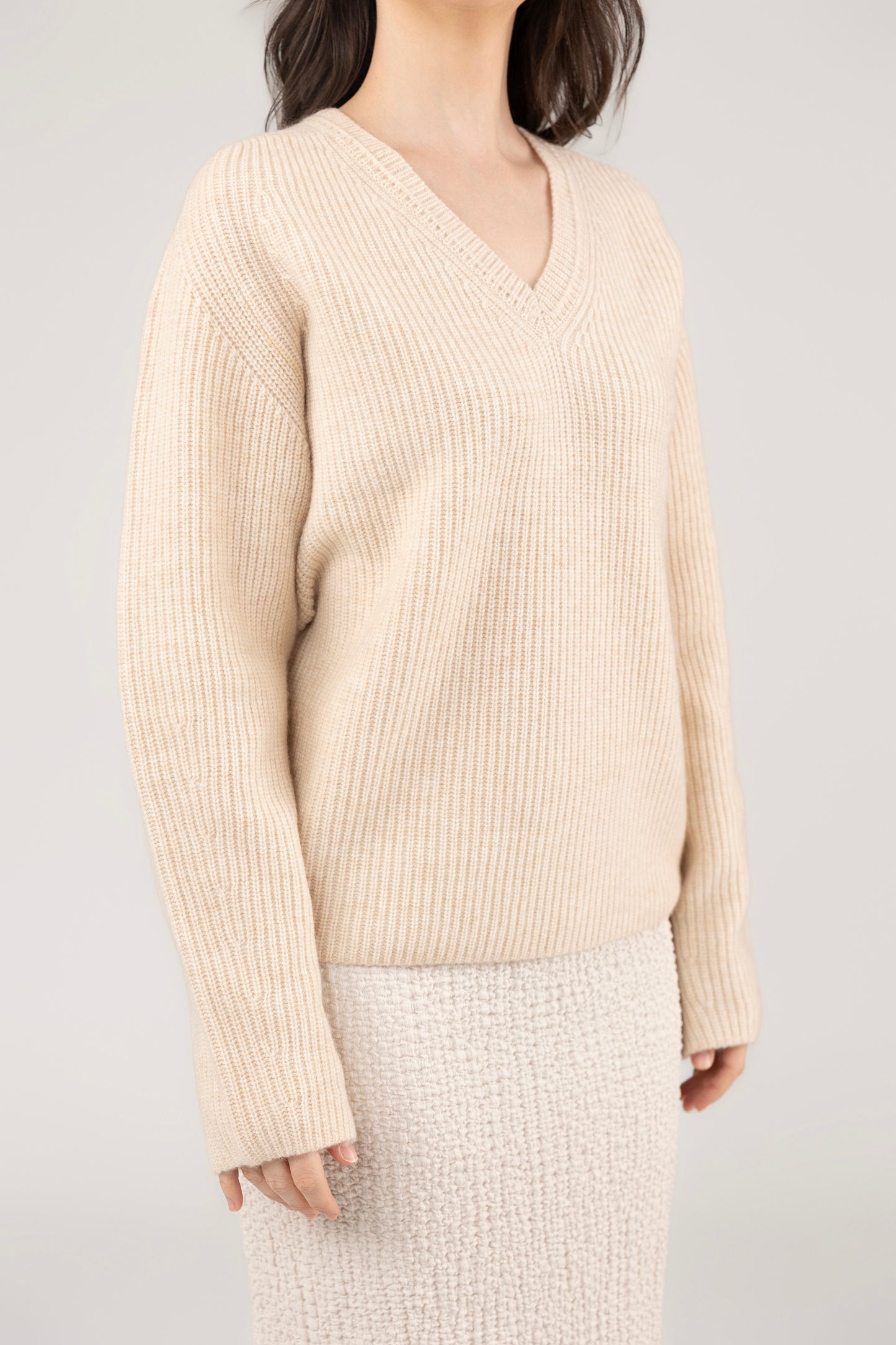 Ribbed V Neck Pullover : Oatmeal