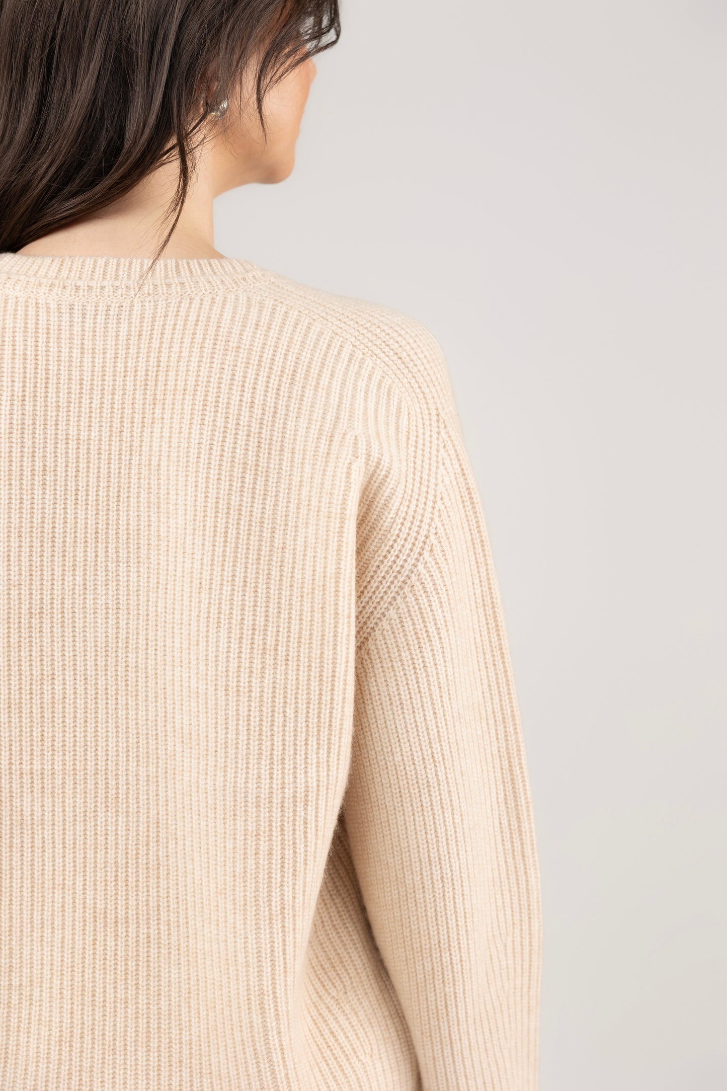 Ribbed V Neck Pullover : Oatmeal
